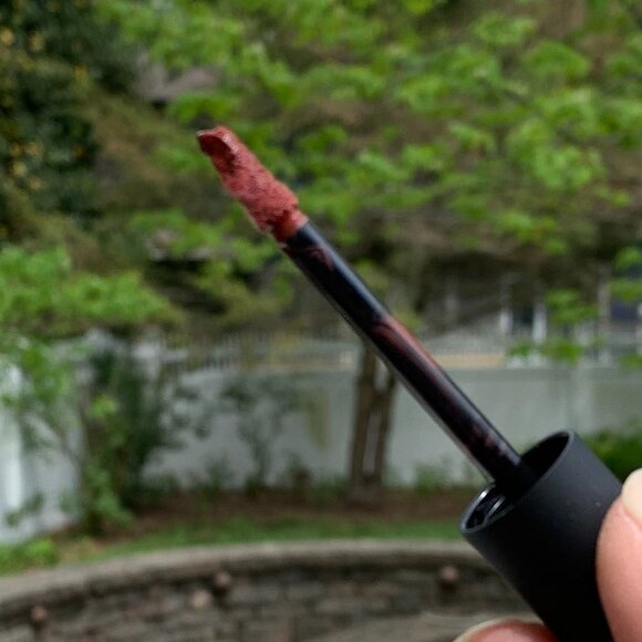 NARS Lose Control Air Matte Liquid Lip Color - Picture 6 of 9